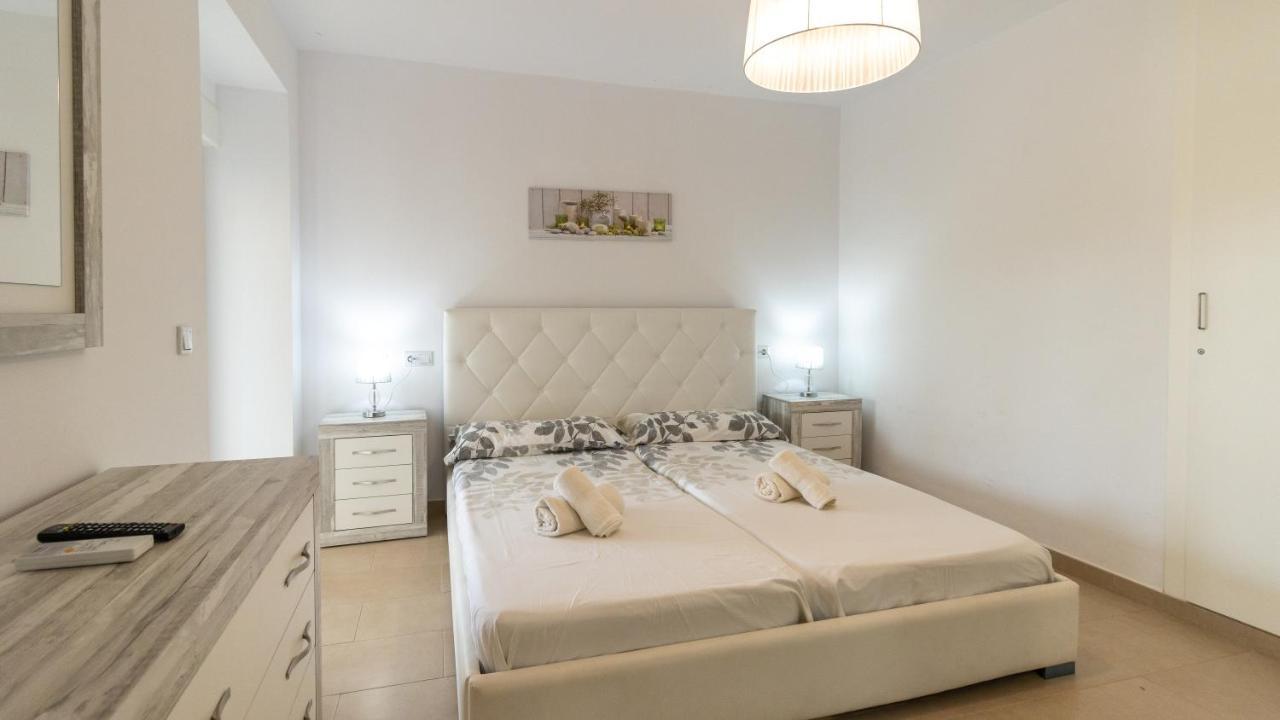 Modern 2 Bedroom Apartment 100 M From The Beach Γιαβέα Εξωτερικό φωτογραφία
